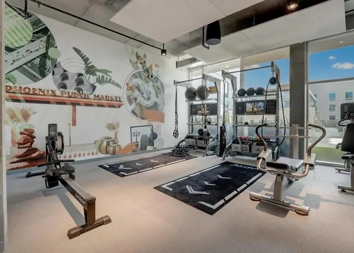 Apartment Boulevard Downtown Urban Stu Pool Parking Gym Phoenix
