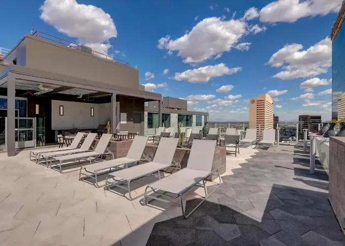 Apartment Boulevard Downtown Urban Stu Pool Parking Gym *
